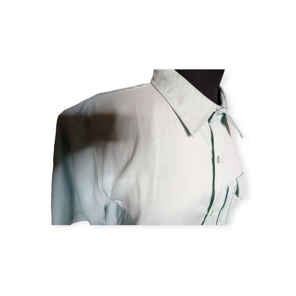 NWT Mountain and Isles Light Teal Short Sleeve Button Front Shirt Size Large - Picture 5 of 16